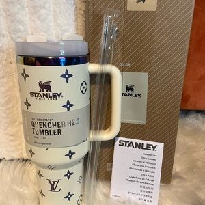Louis Stanley Cream Tumbler with Iconic Pattern LV